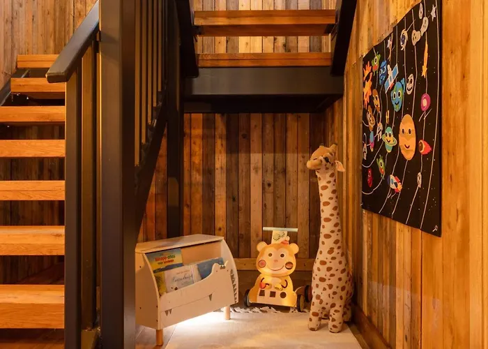 Industrial Loft Whirlpool, Sauna, Terrace *